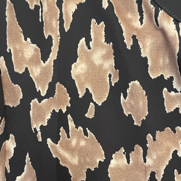 NWT Koko + Mason women’s animal print blouse black and tan size small - Picture 3 of 8